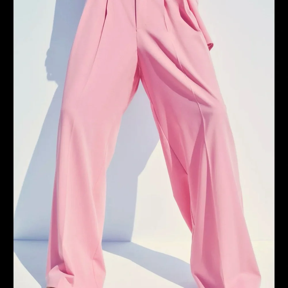 Zara Vibrant Pink Women's Trousers - Picture 3 of 3